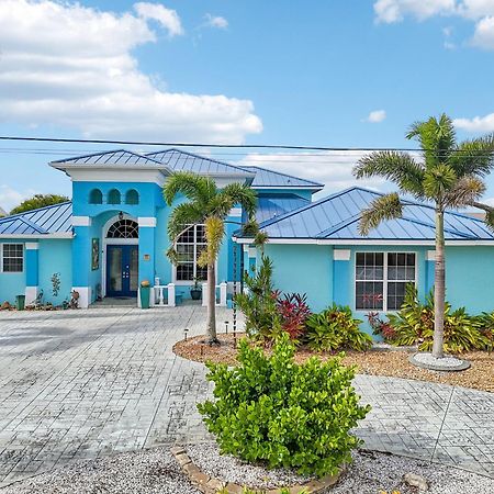 Cape Paradise B & B - Your Luxury Tropical Retreat Cape Coral Exterior photo