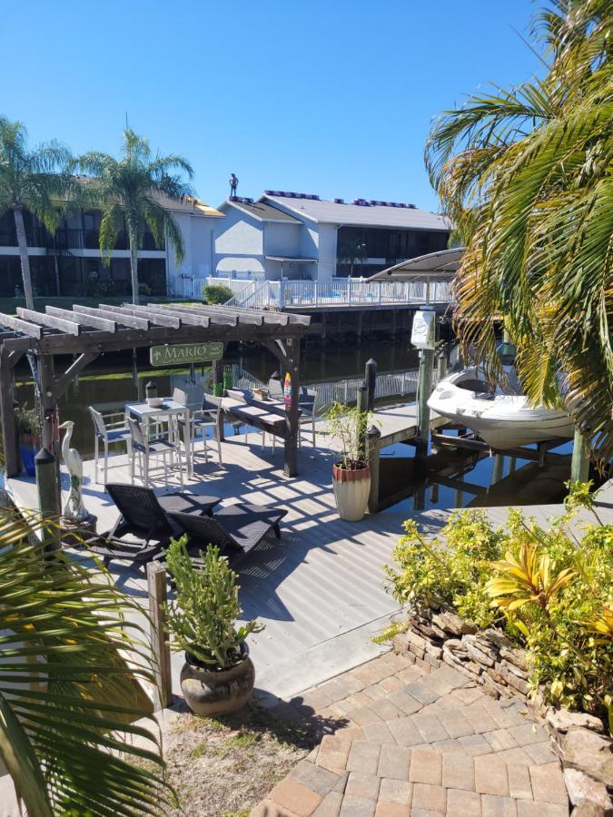 Cape Paradise B & B - Your Luxury Tropical Retreat Cape Coral Exterior photo