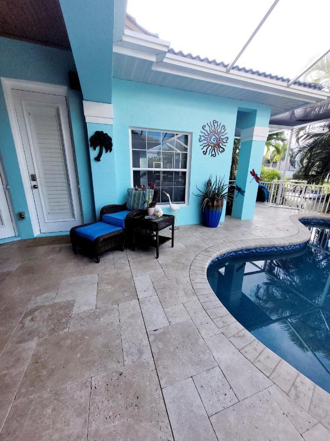 Cape Paradise B & B - Your Luxury Tropical Retreat Cape Coral Exterior photo